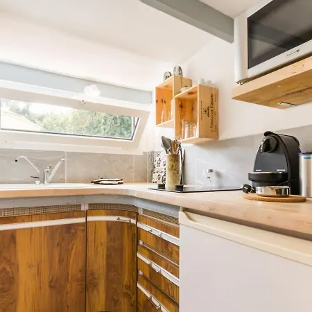 Gite Saint-brevin-les-pins, 1 Piece, 2 Personnes - Fr-1-306-907 Holiday home Saint-Brevin-les-Pins